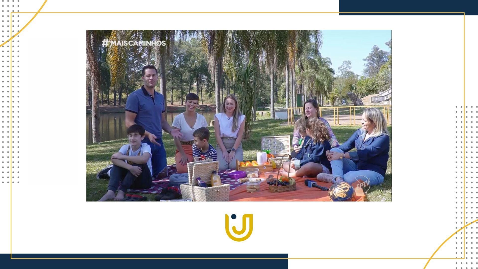 A imagem mostra as alumni do curso de Nutrição do Grupo UniEduK que participaram do programa Mais Caminhos.