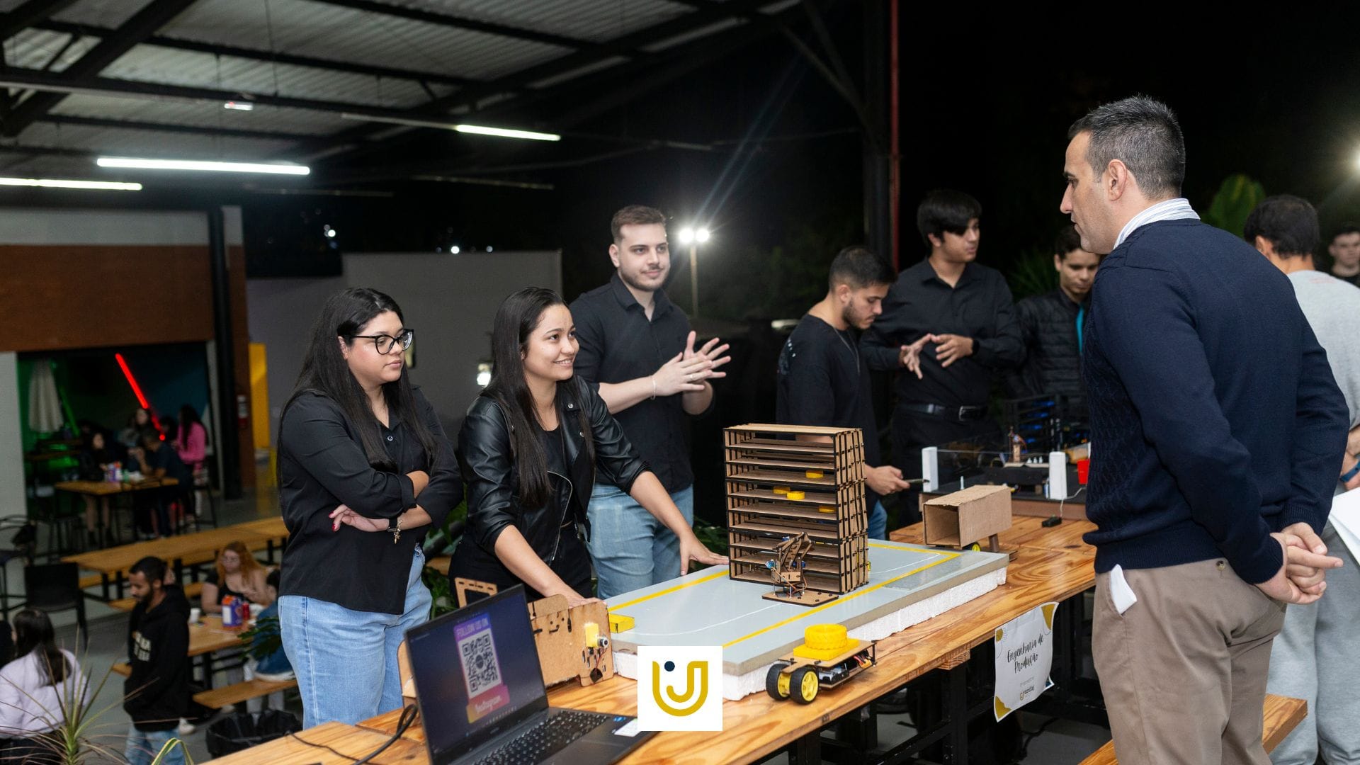 O TechDay é uma feira de apresentações destinada a todos os alunos de Engenharia e Ciências da Computação, que apresentam os projetos desenvolvidos ao longo do semestre